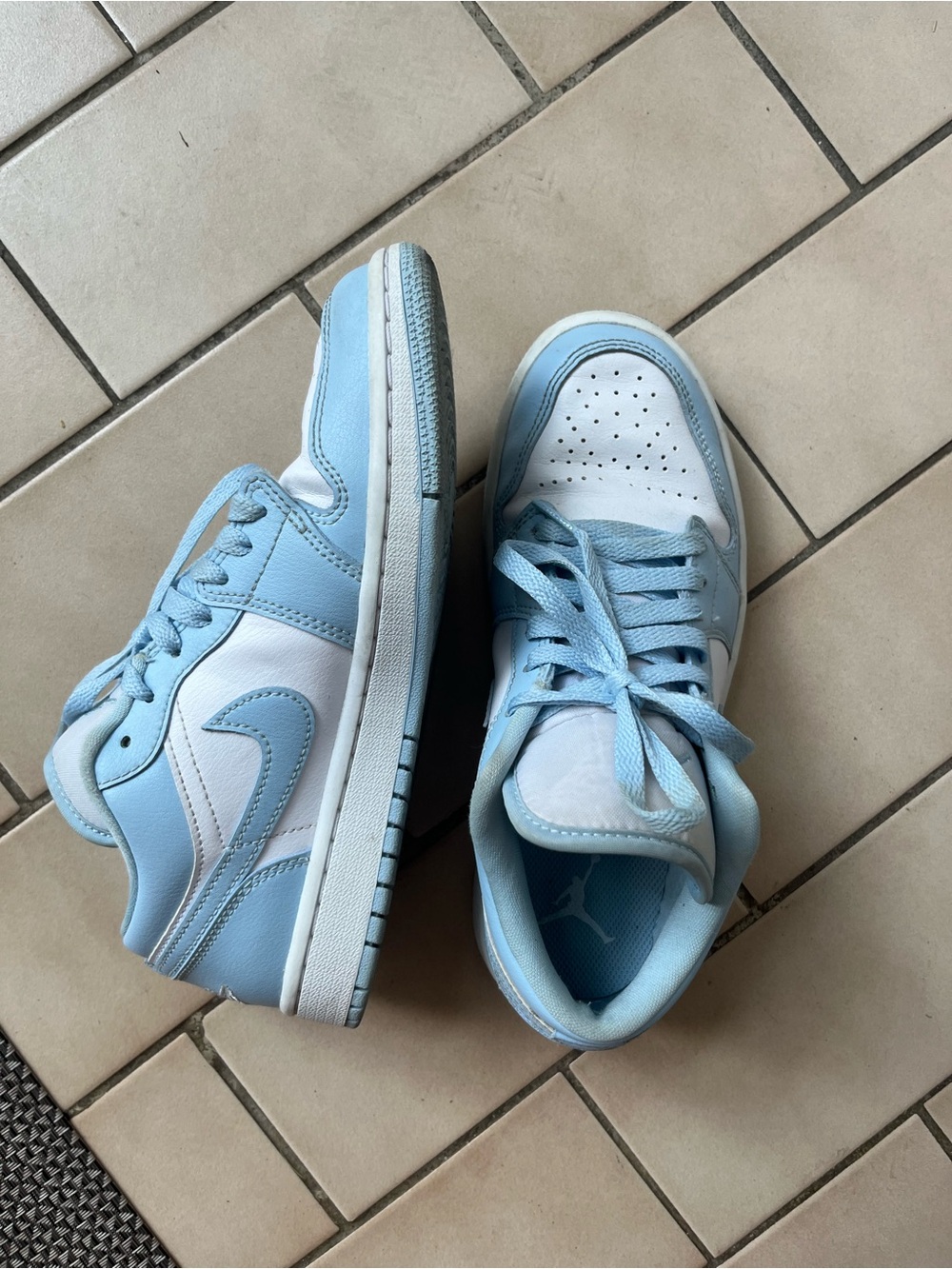 Air Jordan 1 Low Ice  Blue sz 7